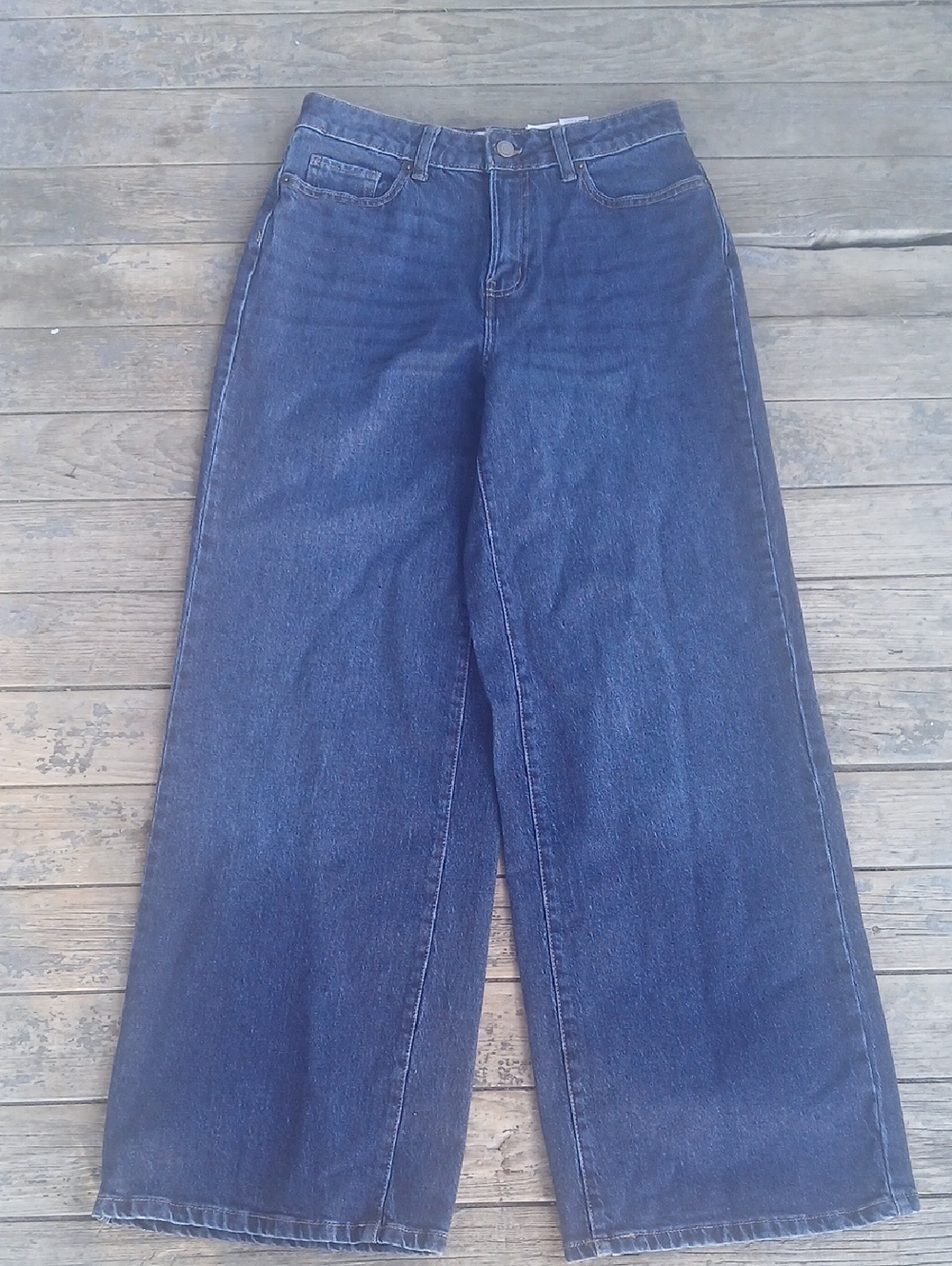 Time and Tru Wide-Leg Jeans in Dark Blue Denim